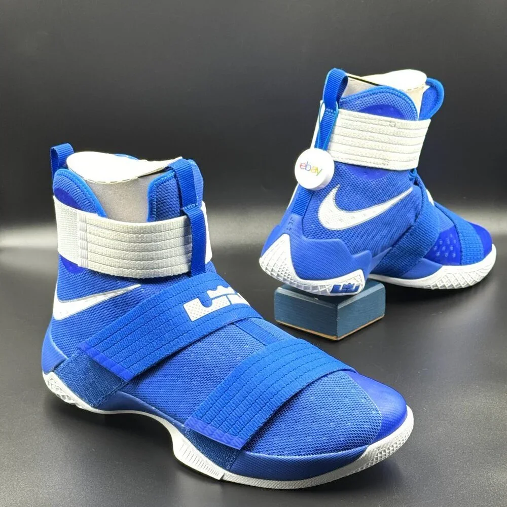 Nike lebron soldier